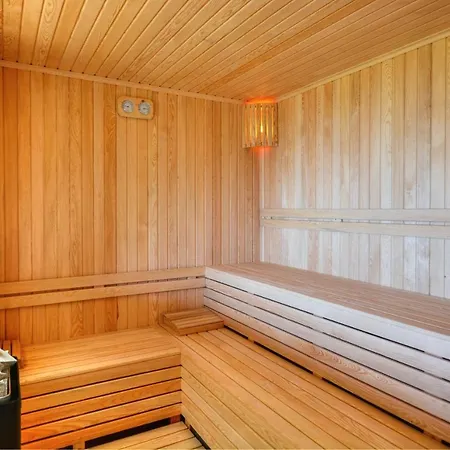 2 Bedroom Private With Infinity Pool And Sea View Villa *